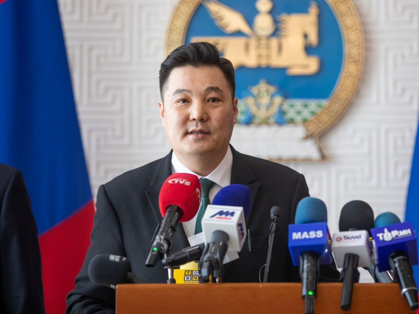 Д.Бум-Очир: Ерөнхийлөгчийн өргөн барьсан хууль УИХ-ын гишүүн нь УИХ-ын гишүүн шиг байх нөхцөлийг бүрдүүлэхэд чухал үүрэгтэй