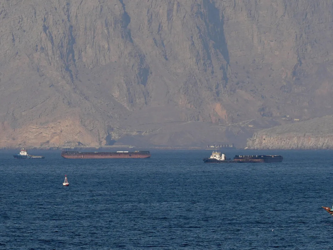 Арабын Нэгдсэн Эмират улс ОПЕК-ээс гарснаа зарласан нь дэлхийн газрын тосны зах зээлд нөлөөлж, үнэ буурчээ