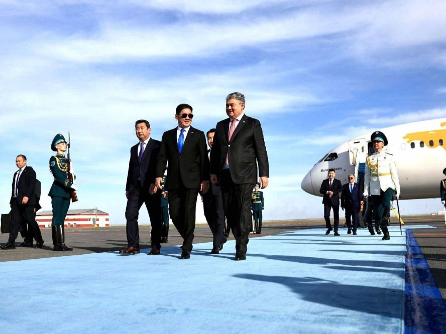 Ерөнхийлөгч У.Хүрэлсүхийн Бүгд Найрамдах Казахстан Улсад хийх төрийн айлчлал эхэллээ