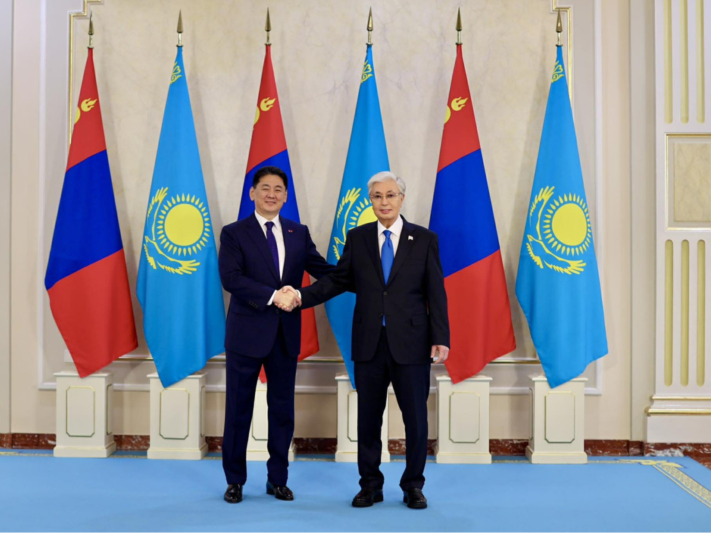 Монгол, Казахстаны харилцаа, хамтын ажиллагааны баримт бичгүүдэд гарын үсэг зурлаа