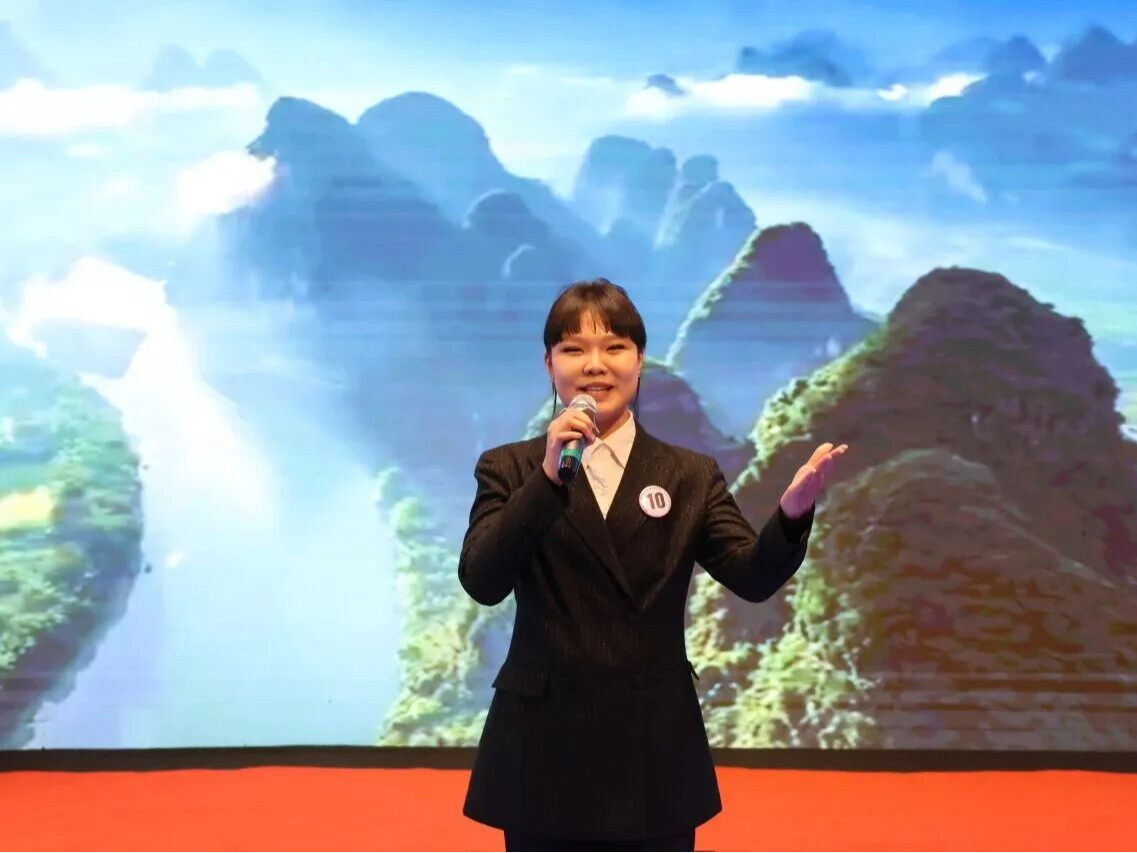 “Хятад хэлний гүүр” ОУ-ын тэмцээний Монголын бүсийн шалгаруулалтад Монгол-Хятадын Найрамдал сургуулийн сурагчид амжилттай оролцлоо