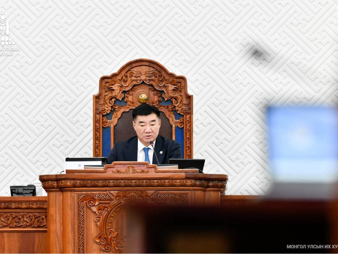 Чуулганы нэгдсэн хуралдаанаар “Эрхтэн, эд, эс шилжүүлэн суулгах тухай” хуулийн төслийг хэлэлцэхийг дэмжлээ