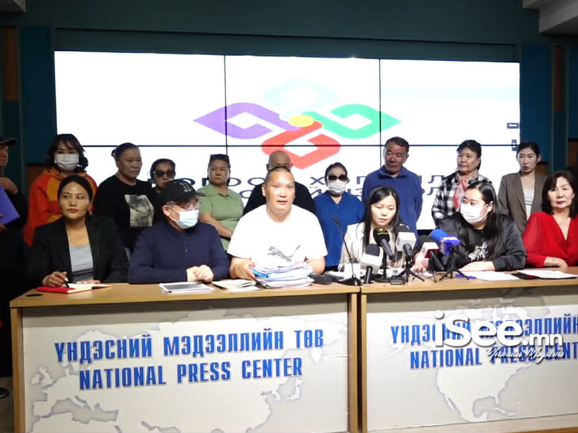 "Ногоон хөгжил үндэсний нэгдэл ХХК” нь багш, эмч нарыг байртай болгох нэрийдлээр 30 гаруй тэрбум төгрөг залилсан гэв