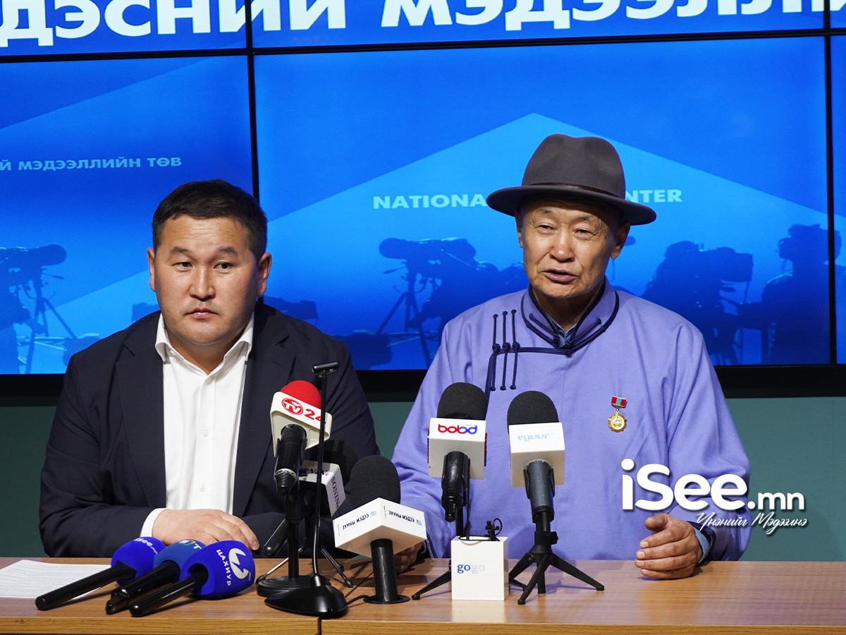 Ю.Үнэнбүрэн: Монгол адууны дэлхийн түүхэнд байгуулсан гавьяанд Баатар цол олгох хэрэгтэй