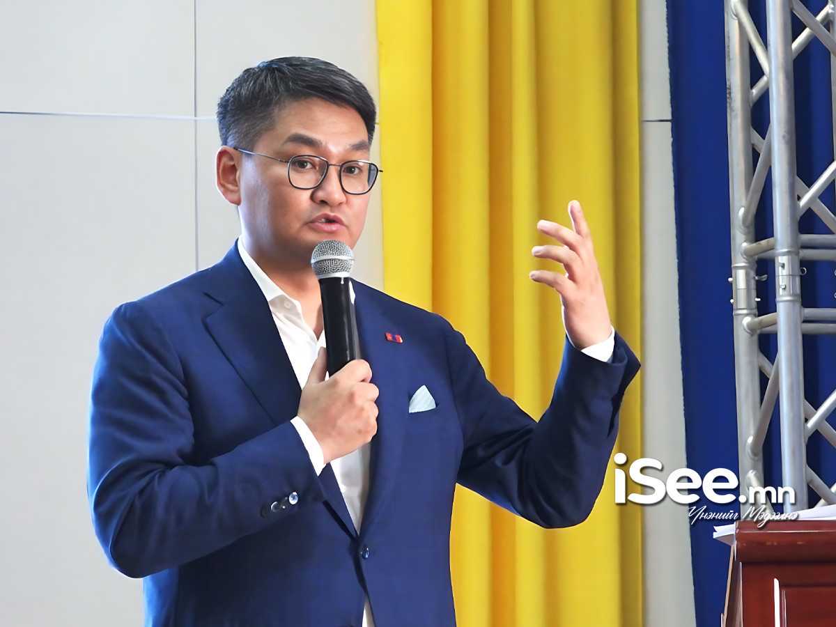 СУРВАЛЖИЛГА: УИХ-ын гишүүн Ө.Шижирийн боловсруулж буй “Оюутны хөдөлмөр эрхлэлтийг дэмжих” хуулийн төслийг танилцуулах анхны хэлэлцүүлэг боллоо 