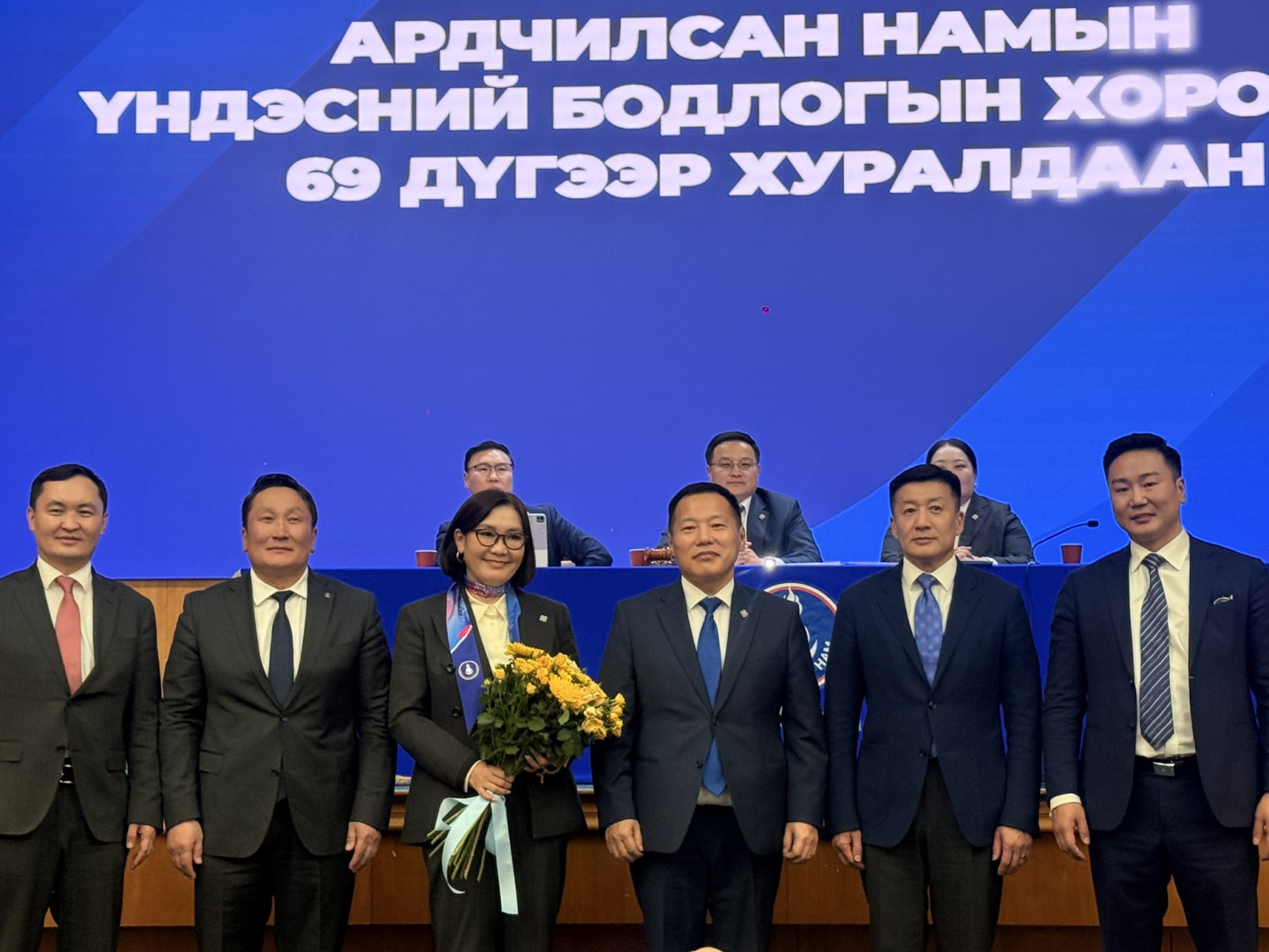 Л.Мөнхбаясгалан, Д.Энхтуяа, П.Мөнхтулга, Н.Ганибал, Ч.Өнөрбаяр нар АН-ын дэд даргаар сонгогдлоо