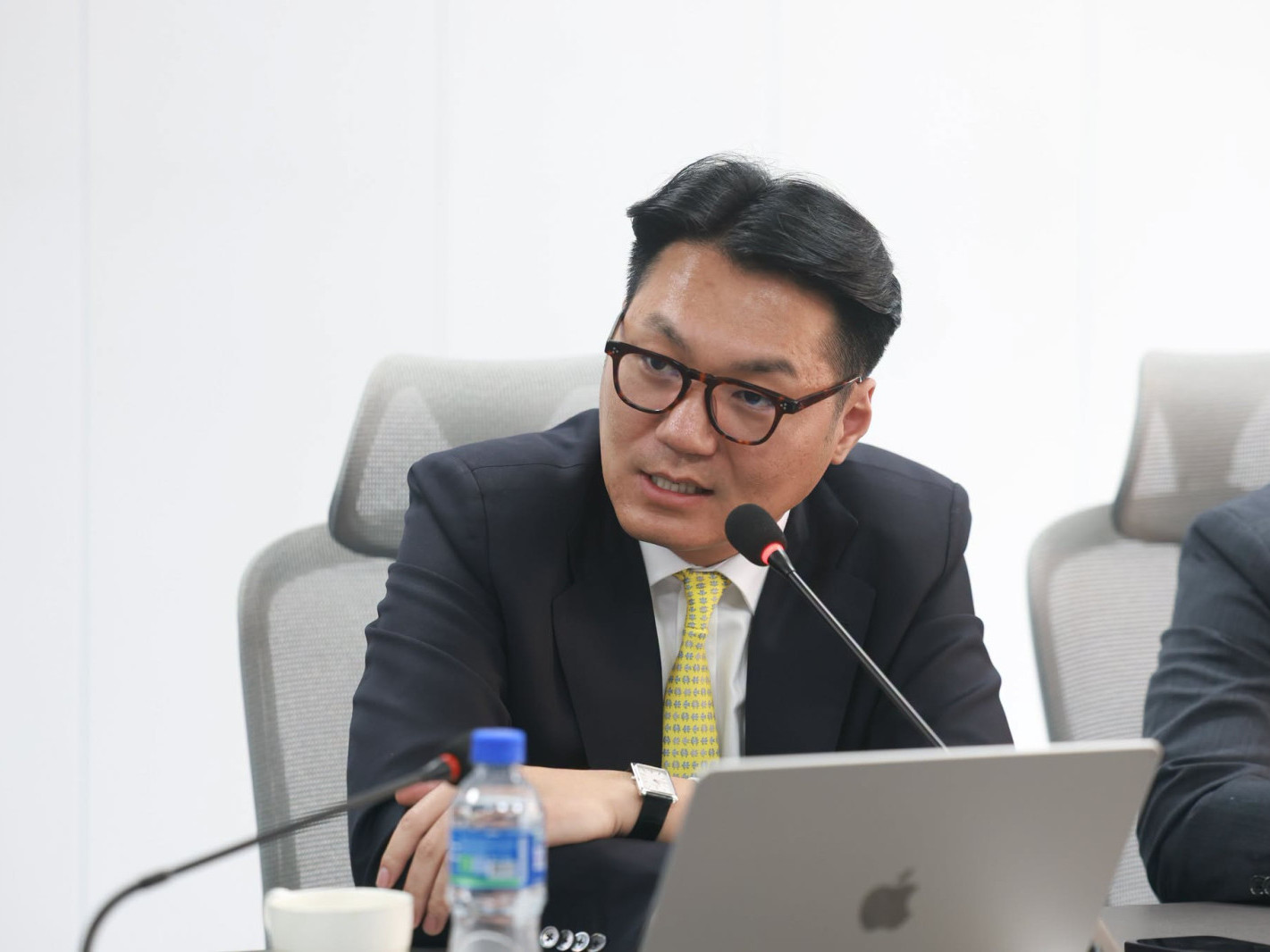 "Ерөнхийлөгчийн том охинтой 11 жилийн өмнө хамт амьдарч байсан нь үнэн" гэв