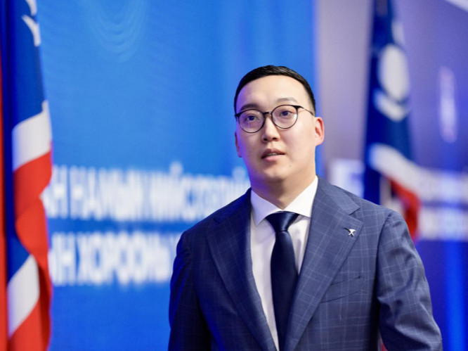 Нийслэлийн Ардчилсан намын Хэрэг эрхлэх газрын даргаар П.Билгүүнийг томиллоо