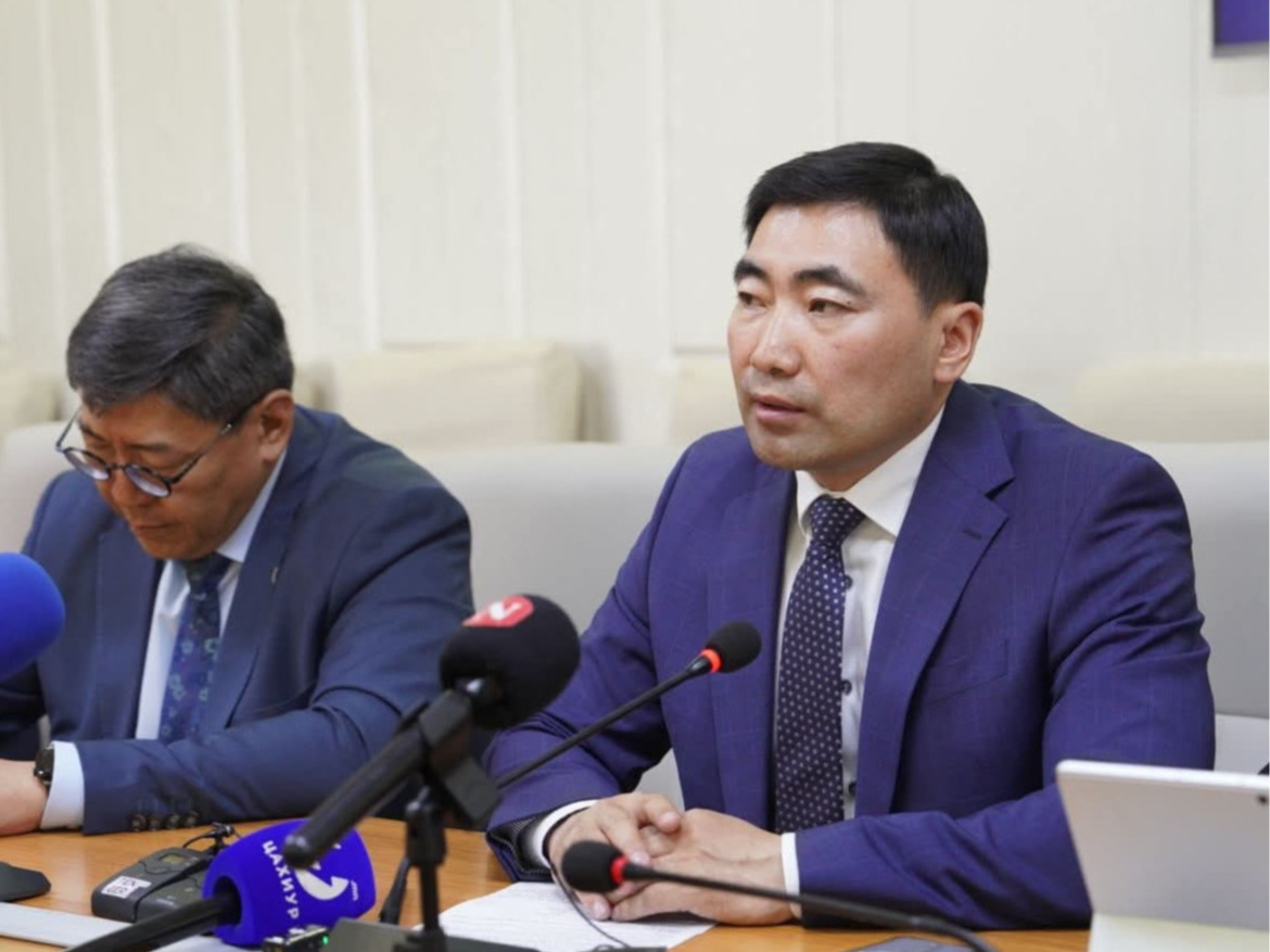 Сэлэнгэ аймагт хууль бусаар алт олборлож, байгаль сүйтгэсэн байж болзошгүй газруудыг шалгана