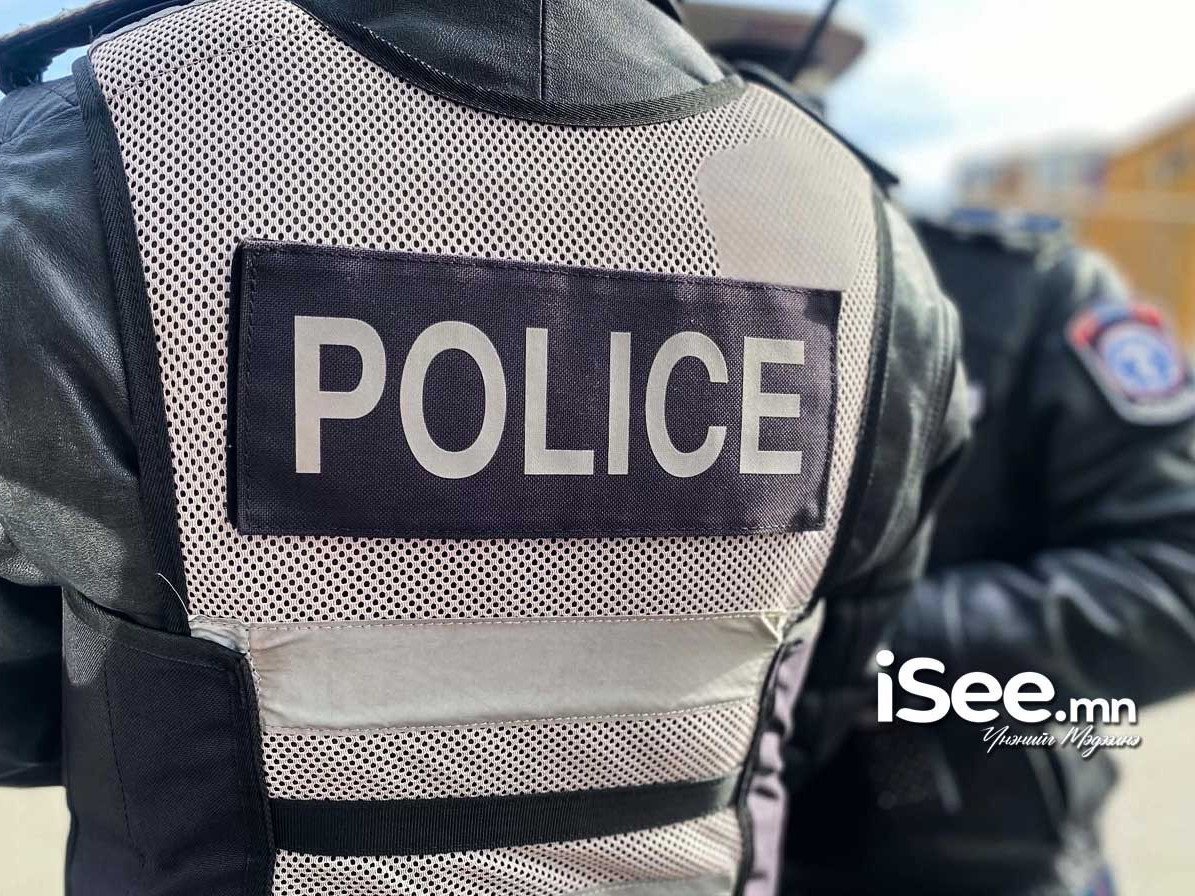 Валют солиулах зарын дагуу 94 сая төгрөг шилжүүлж, залилуулжээ