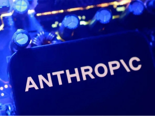 "Anthropic"-ийн аюулгүй байдлын судлаач Эван Хубингер хиймэл оюун ухаан хүн төрөлхтнийг устгах магадлал 10 хувиас дээш байгааг анхаарууллаа