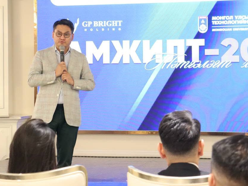 Ө.Шижир: Оюутан залуусын сурч хөгжих боломжийг дэмжих нь ирээдүйд оруулж буй чухал хөрөнгө оруулалт 