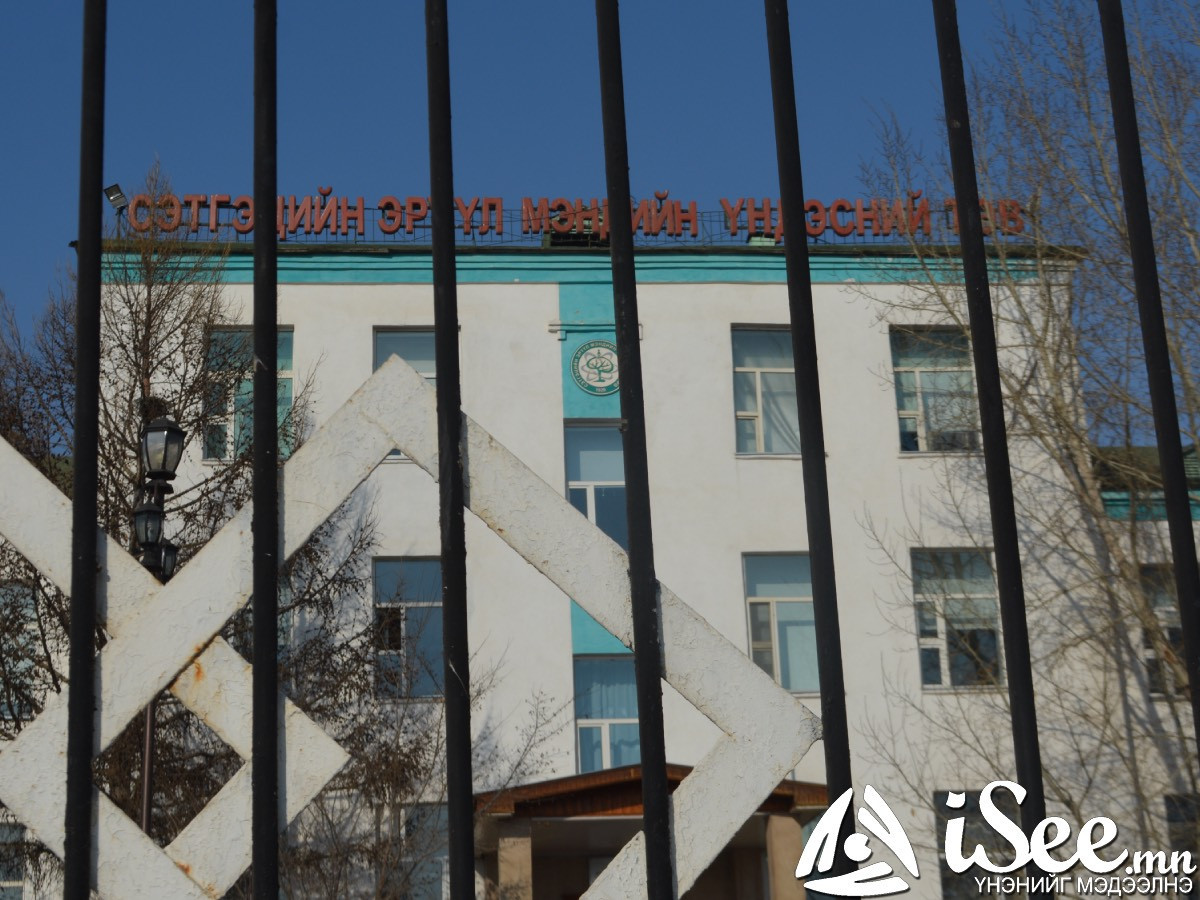 Мансууруулах, тайвшруулах үйлчилгээтэй, сэтгэцэд нөлөөт эм, бодисыг хууль бусаар худалдан борлуулсан СЭМҮТ-ийн эмч нарыг 7 саяар торгож, тэнсжээ