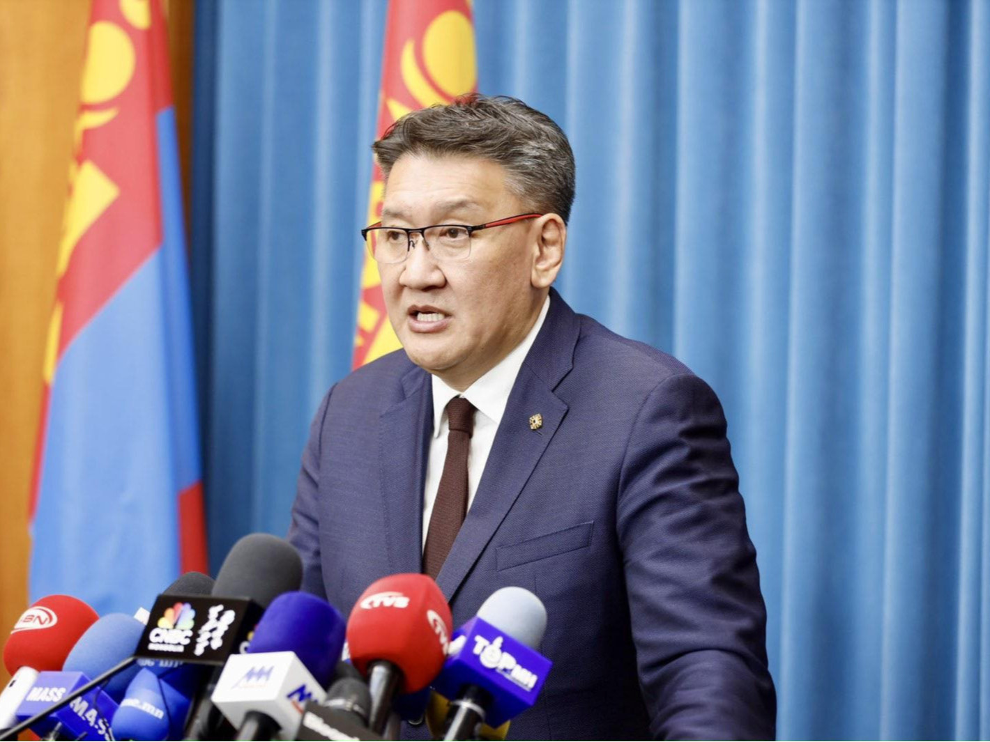 Б.Жавхлан: Сарын 500 мянган төгрөг хүртэлх худалдан авалтыг 100 хувь НӨАТ-аас чөлөөлдөг болно