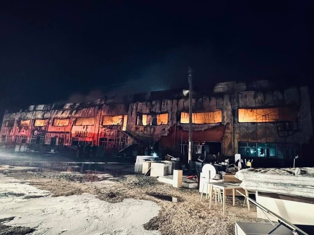 Галд шатсан Хөвсгөлийн "Шинэ мөрөн" худалдааны төвийг ирэх долоо хоногт барьж эхлэх бөгөөд 2026 онд ашиглалтад оруулахаар болжээ
