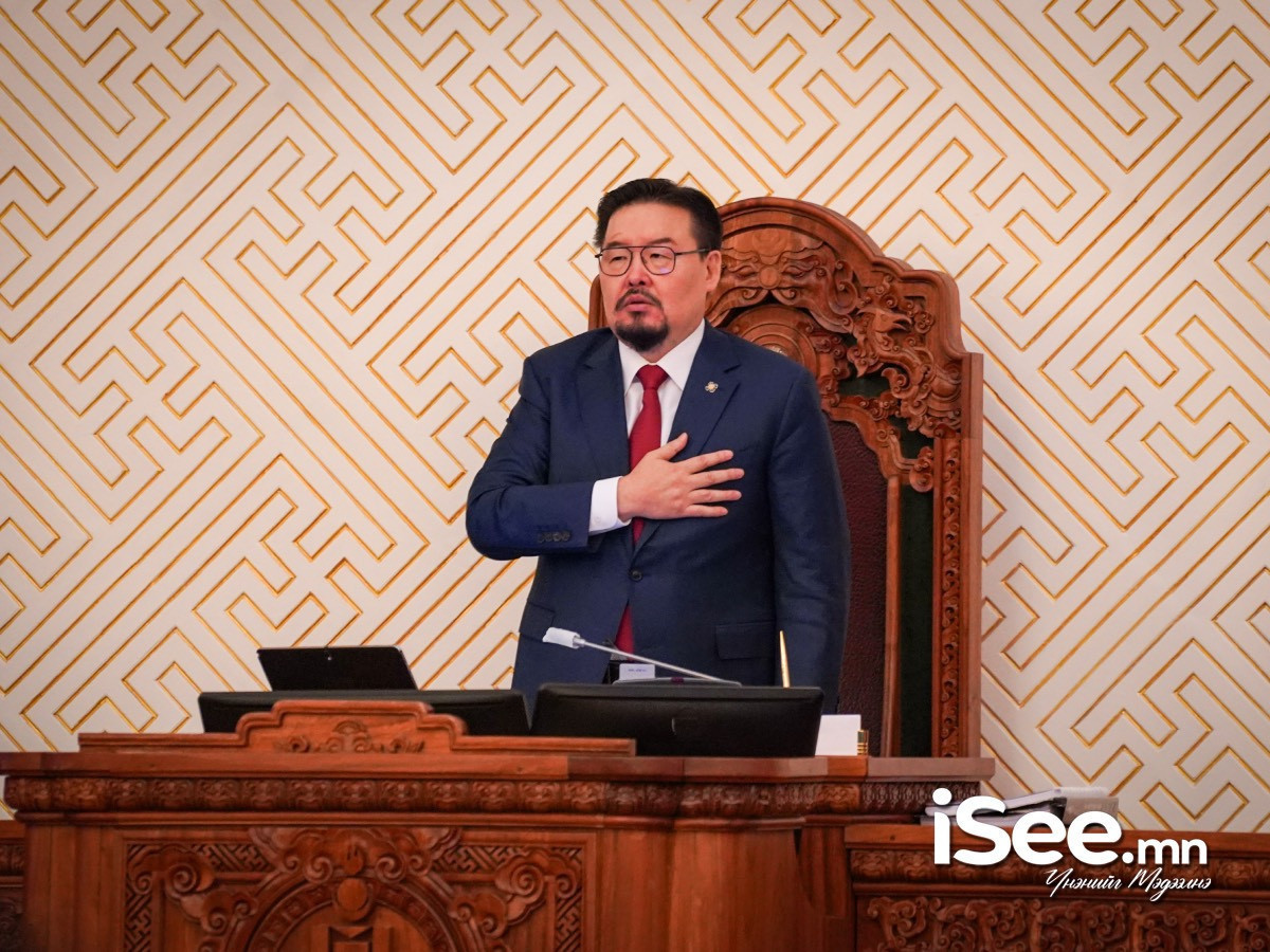 Ерөнхий сайдыг огцруулахдаа Үндсэн хууль зөрчсөн гэх ҮХЦ-ийн 8 дугаар дүгнэлтийг лхагва гарагт байнгын хороогоор хэлэлцэнэ 