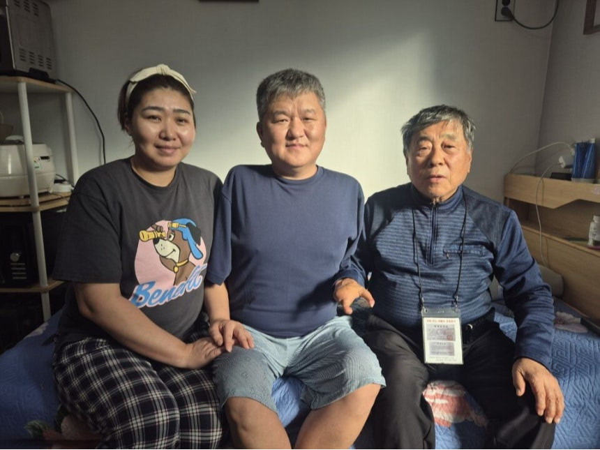 БНСУ-д үйлдвэрийн ослын улмаас хоёр гараа алдсан монгол иргэний тухай нэвтрүүлэг цацагдсаны дараа тус улсын олон иргэн туслахаар холбогджээ