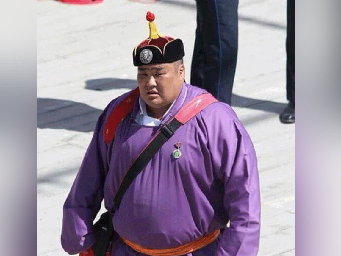 Улсын начин С.Багахүүгийн барилдах эрхийг хоёр жилийн хугацаагаар хасжээ