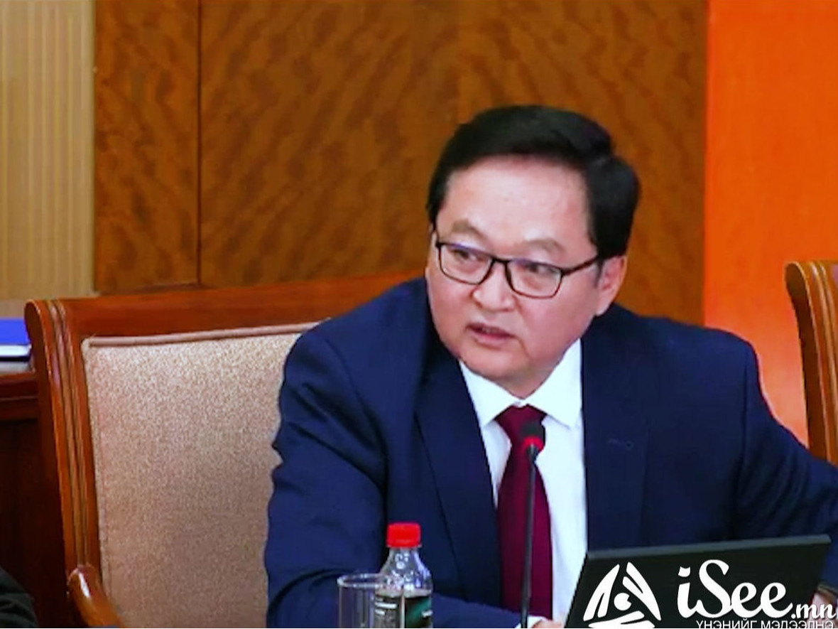 МҮХАҮТ-ын ерөнхийлөгчийн үүрэг гүйцэтгэгч Б.Лхагважав заалнаас өөрийнхөө нэрийг МАН-ын даргад дэвшүүллээ