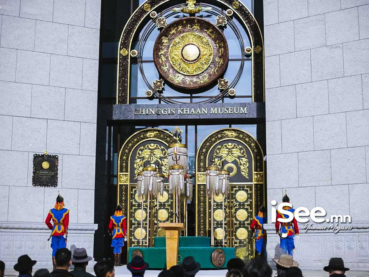 “Монголын их хаад” хөрөг зургийн үзэсгэлэн Чингис хаан Үндэсний музейд гарна