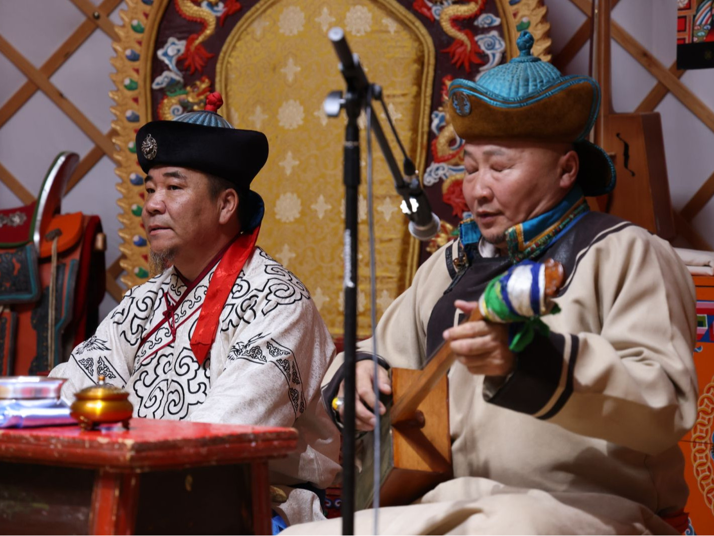 “Монгол бахархлын өдөр”-ийг тохиолдуулан баатарлаг тууль хайллаа