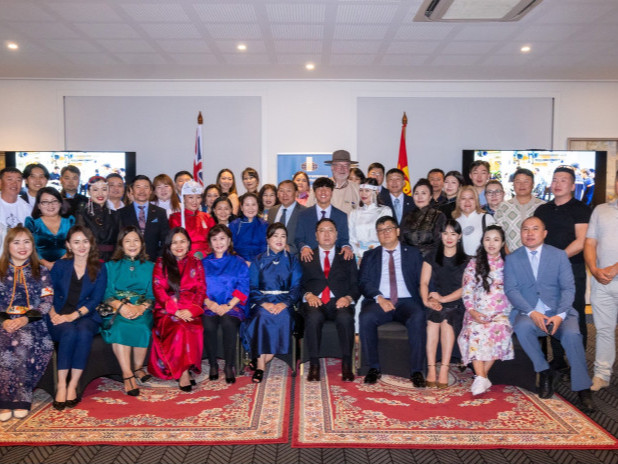 Анхдугаар Үндсэн хуулиа баталсан өдрийг Австралид тэмдэглэжээ