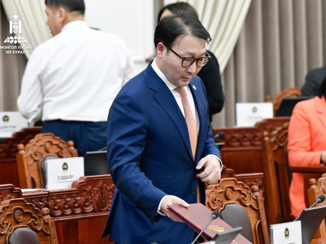 ХҮН намын Генсек П.Ганзориг үүрэгт ажлаасаа чөлөөлөгдөх хүсэлтээ гаргалаа