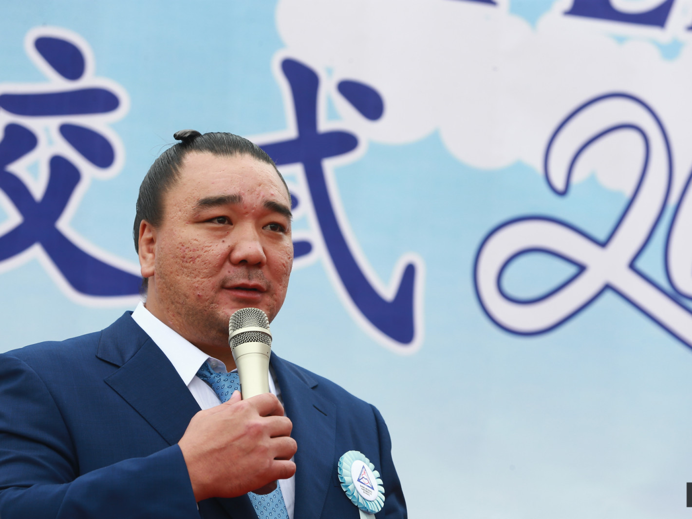 Харүмафүжи Д.Бямбадорж "Алтан тугал" шагналын эзэн болжээ