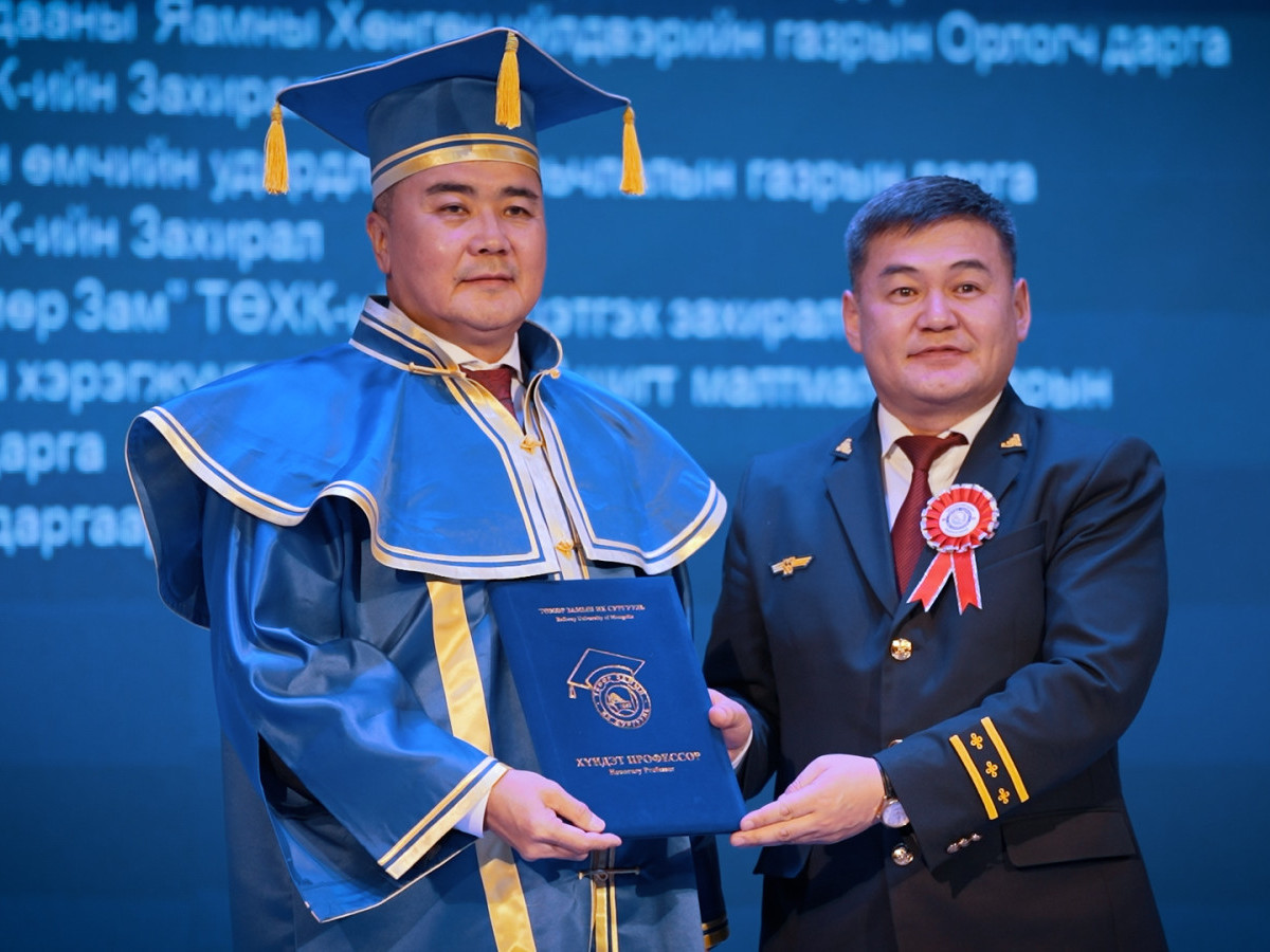 "УБТЗ" ХНН-ийн дарга Х.Хэрлэнд Төмөр замын Их сургуулийн "Хүндэт профессор" цол олгожээ