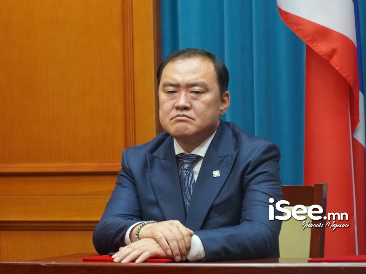 ВИДЕО: "Сэлэнгийнхэн хятад цустай" гэж бусдыг доромжилсон Л.Гантөмөрт АН-ын дарга О.Цогтгэрэл хэзээ сануулга өгөх вэ