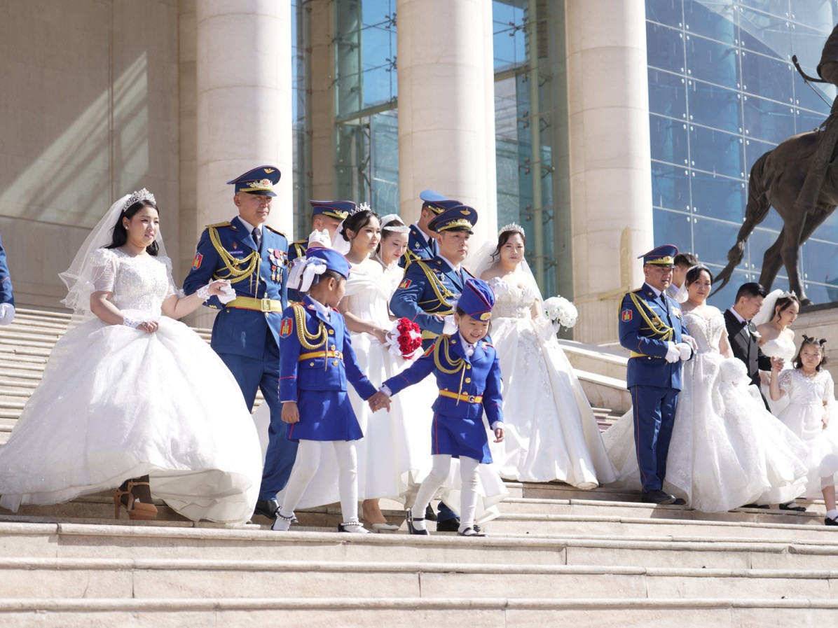 Монгол Улсад ижил нэртэй 340 хос байна