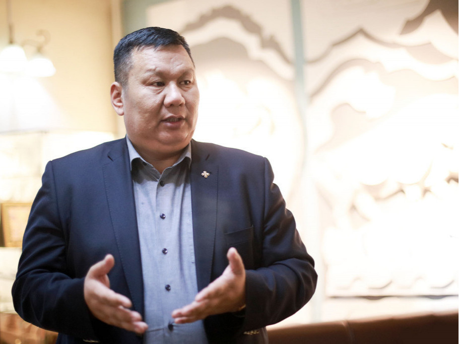 Сэлэнгэ аймгийн Засаг дарга Н.Лхагвадоржийг огцруулсан шийдвэрийг хүлээж авахгүй гэдгээ Ерөнхий сайд Г.Занданшатар мэдэгджээ 