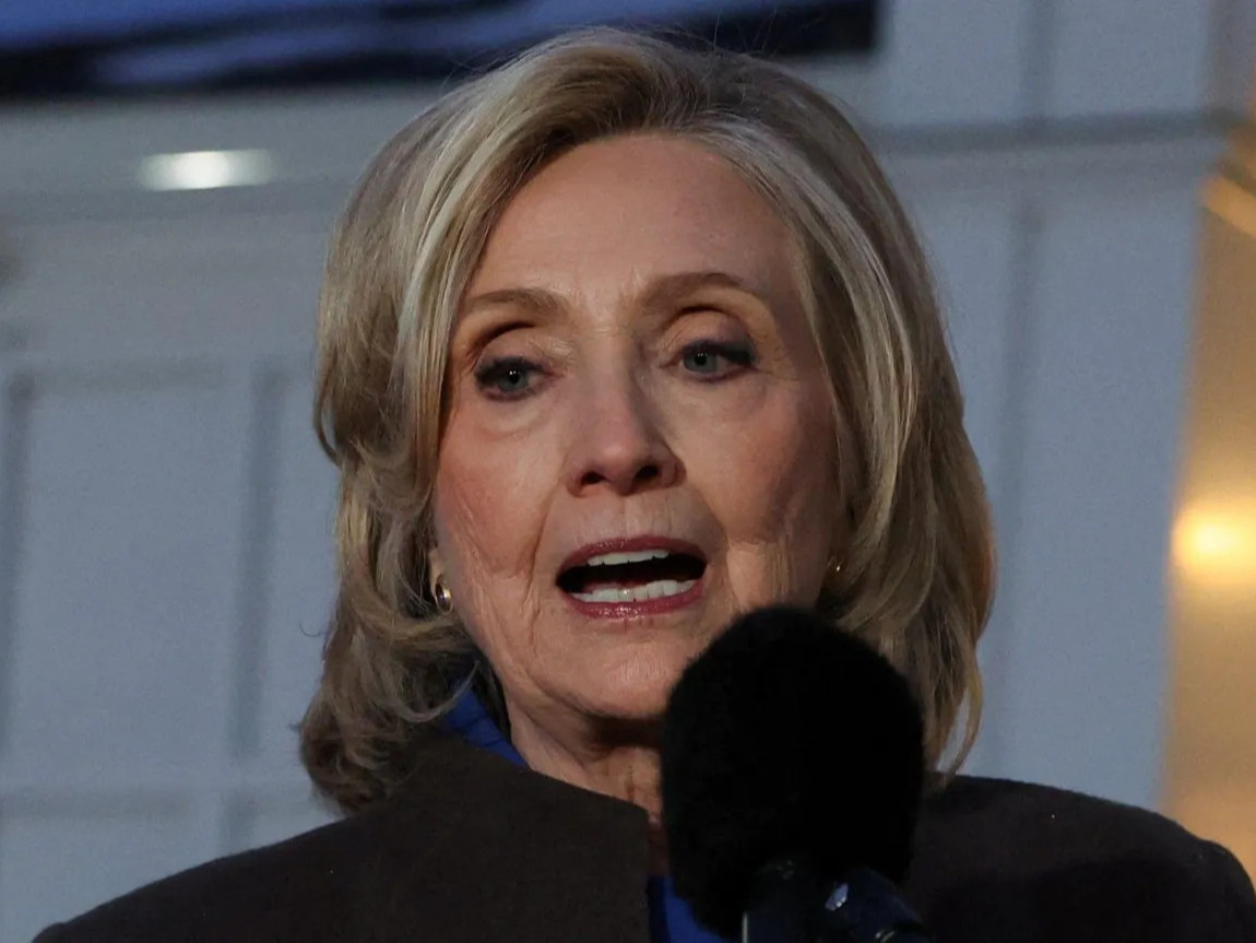 Х.Клинтон АНУ-ын Төлөөлөгчдийн танхимын гишүүдэд Ж.Эпштейний гэмт хэргийн талаар "мэдэхгүй" гэж хэлжээ