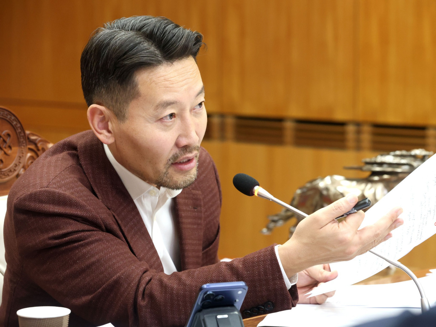 Вьетнамын морьт цагдаагийн хороонд үүрэг гүйцэтгэсэн морьдыг эх орондоо авчрах, сэлгэх асуудлыг танилцуулна 