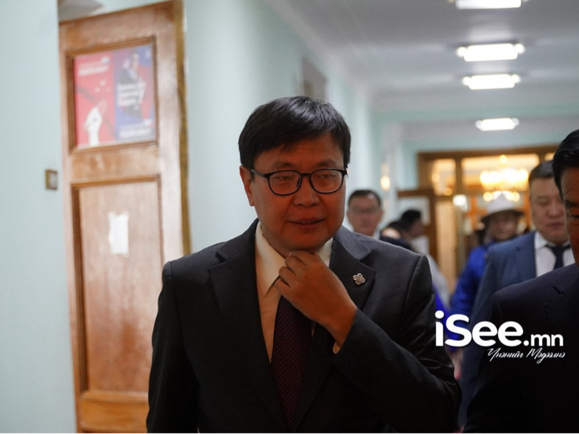 П.Наранбаяр: 16 хүртэлх насны хүүхдийг сошиал сүлжээнд нэвтрэхийг хязгаарлах хуулийн төсөл өргөн барина