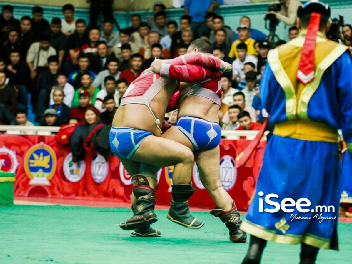 Сумын цолтой болон залуу бөхчүүдийн барилдаан өнөөдөр болно