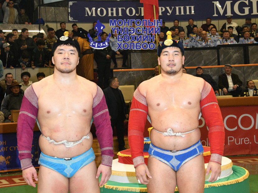 Улсын заан М.Лхагвагэрэл Монгол цэргийн өдрийн барилдаанд түрүүллээ