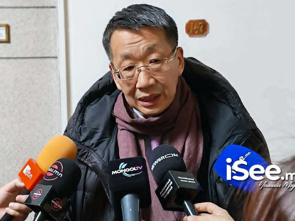 Л.Энх-Амгалан: Би Боловсролын сайдаар ажиллавал багш нарын цалингийн асуудлыг нэг сарын хугацаанд шийдвэрлэнэ