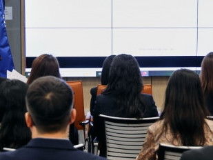 "Эдийн засаг, дэд бүтэц, өрсөлдөх чадвар, бүсчилсэн хөгжил" хэлэлцүүлэг боллоо 