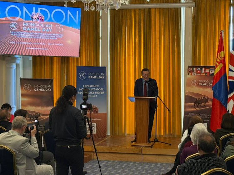 Лондон хотод "Монгол тэмээний өдөрлөг" болжээ