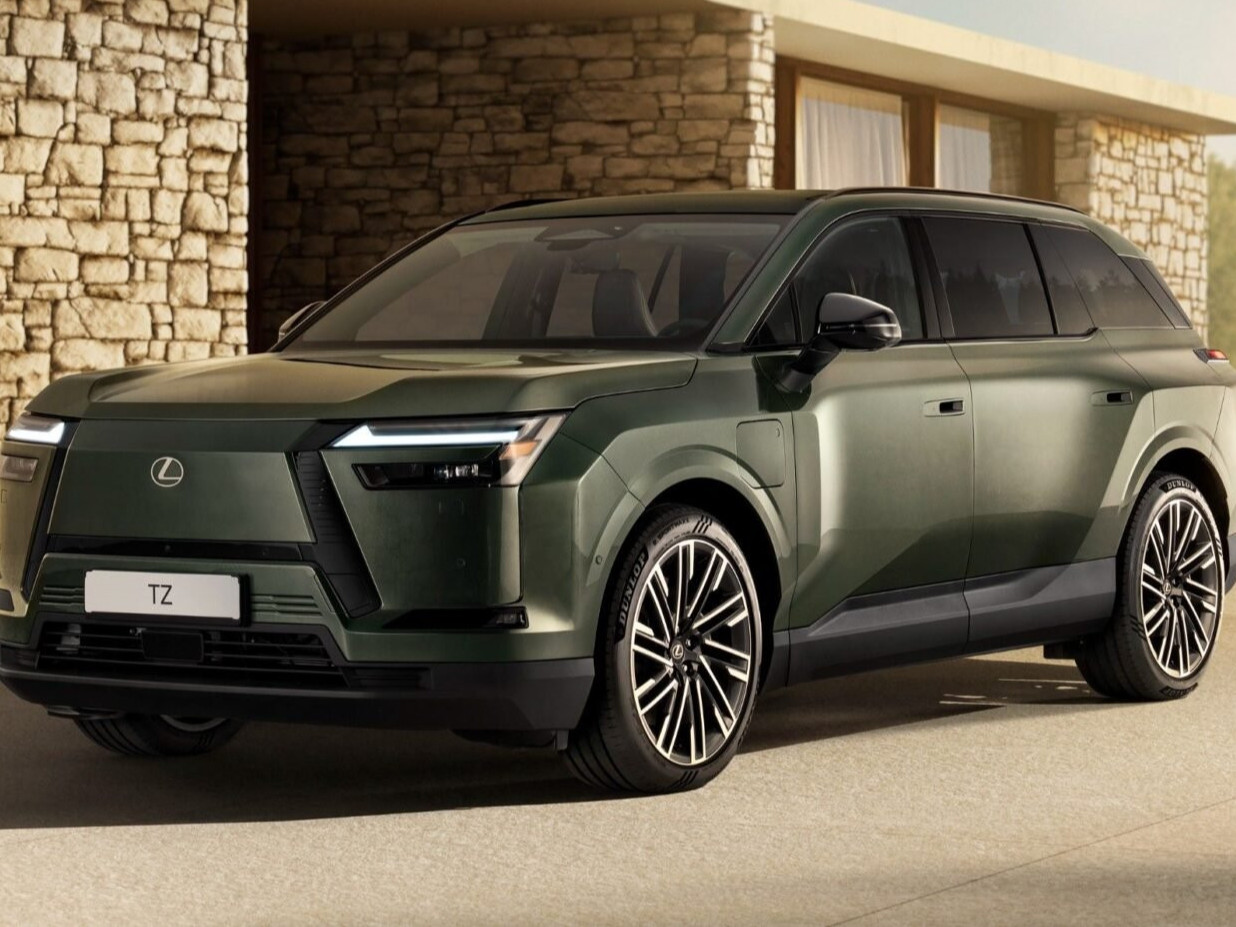 "Lexus" брэндийн анхны гурван эгнээ суудалтай цахилгаан автомашин үйлдвэрлэгджээ
