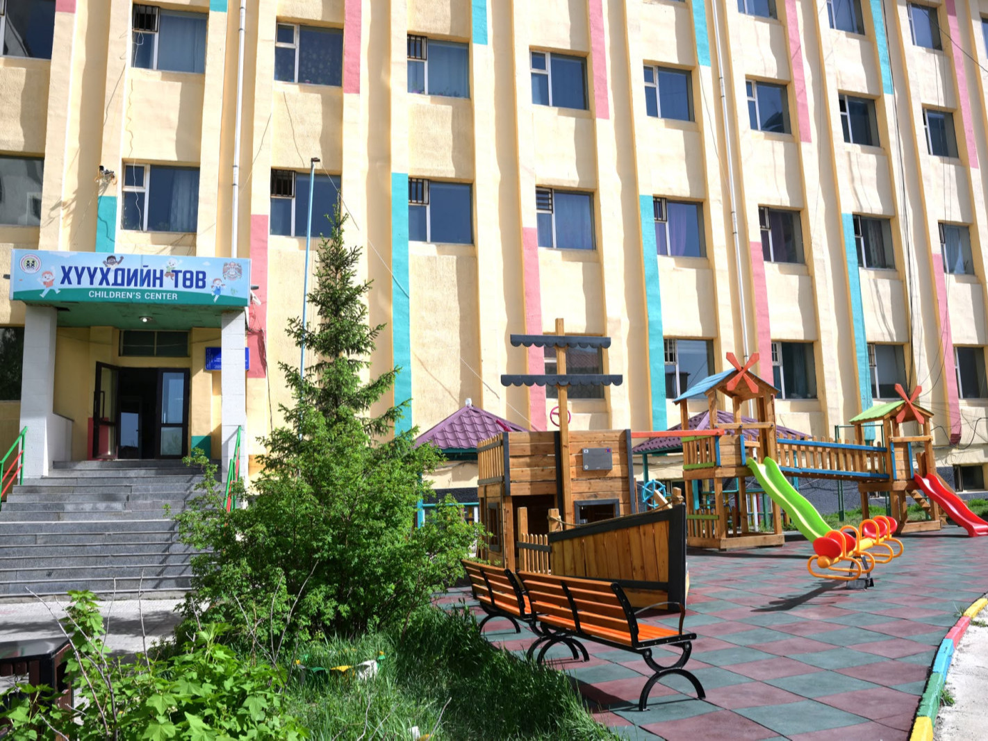 Хотын дарга хүүхэд, залуучуудын тусгай цогцолборын нэрийг өөрчлөхийг үүрэг болгожээ