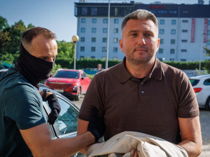 Польшийн Олимпын хорооны тэргүүнийг баривчилжээ