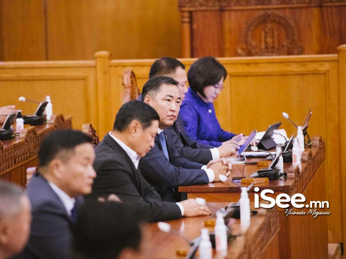 АН-ынхан “Төрөө хямралаас гаргасан уу, түмнээ ядуурлаас аварсан уу“ сэдвээр Ерөнхий сайдтай мэтгэлцэнэ
